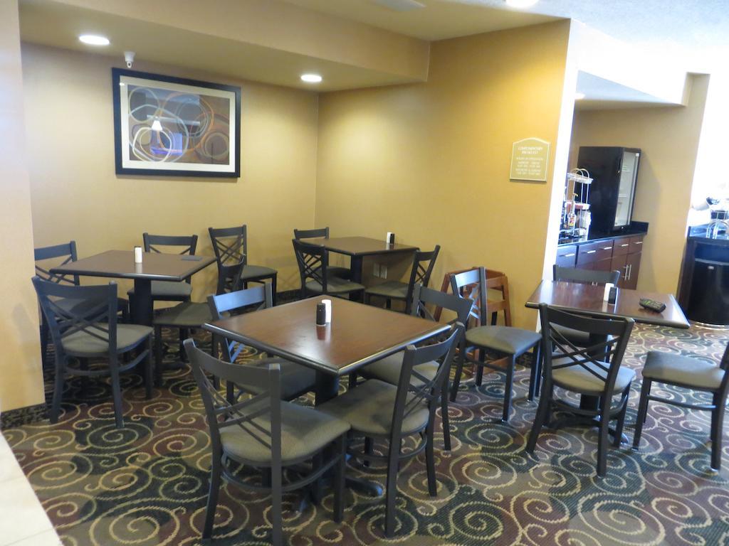 Hotel Cobblestone Inn&suites - Harper