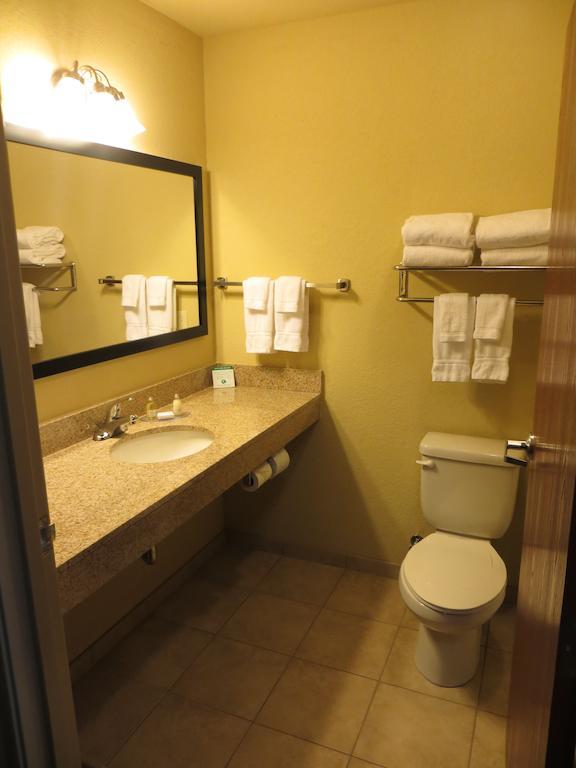 Cobblestone & - Hotel 3*